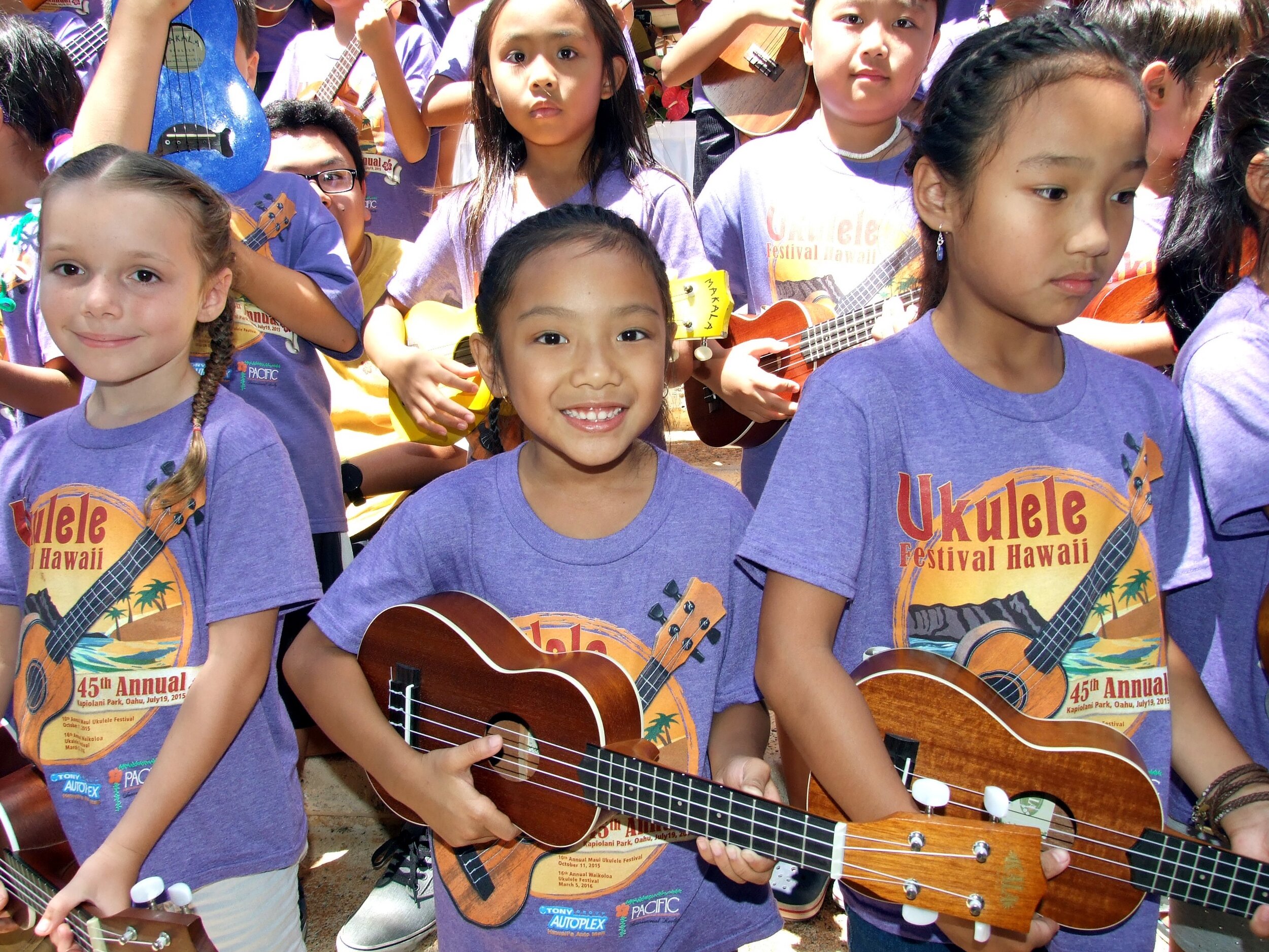 2015 Group 1.UkuleleFestivalHawaii Photo By Colleen Ricci - 07 – Version 2.jpg